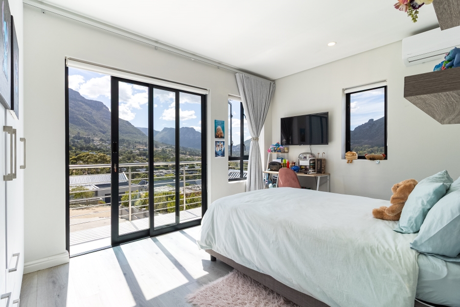 3 Bedroom Property for Sale in Valley Area Western Cape